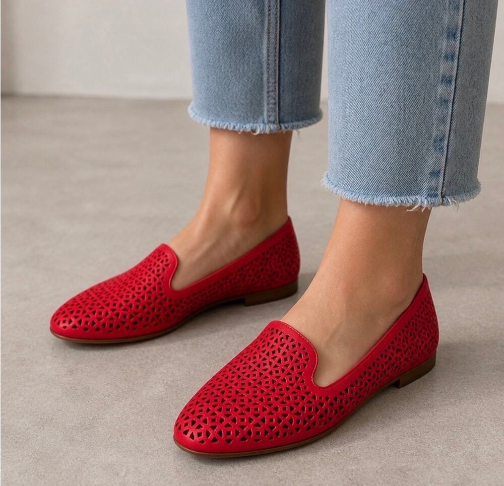J.CREW Women’s Perforated Leather Shoes sz 7 Red # Box 625